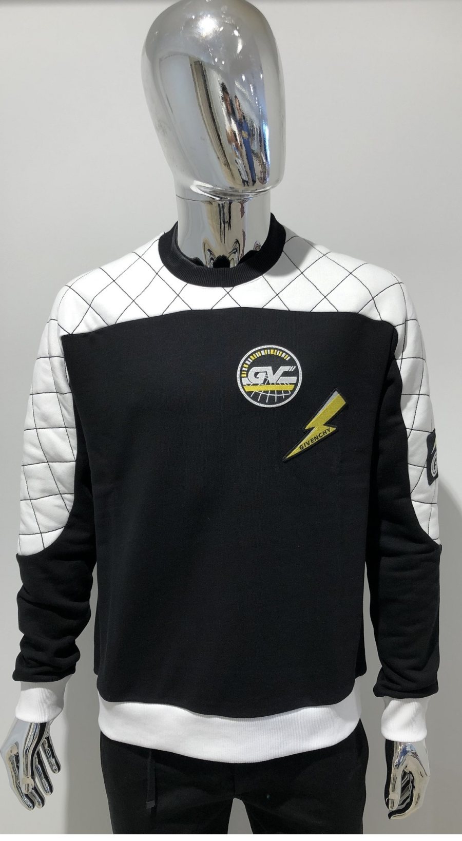 Givenchy Patch Sweatshirt, Black/White
