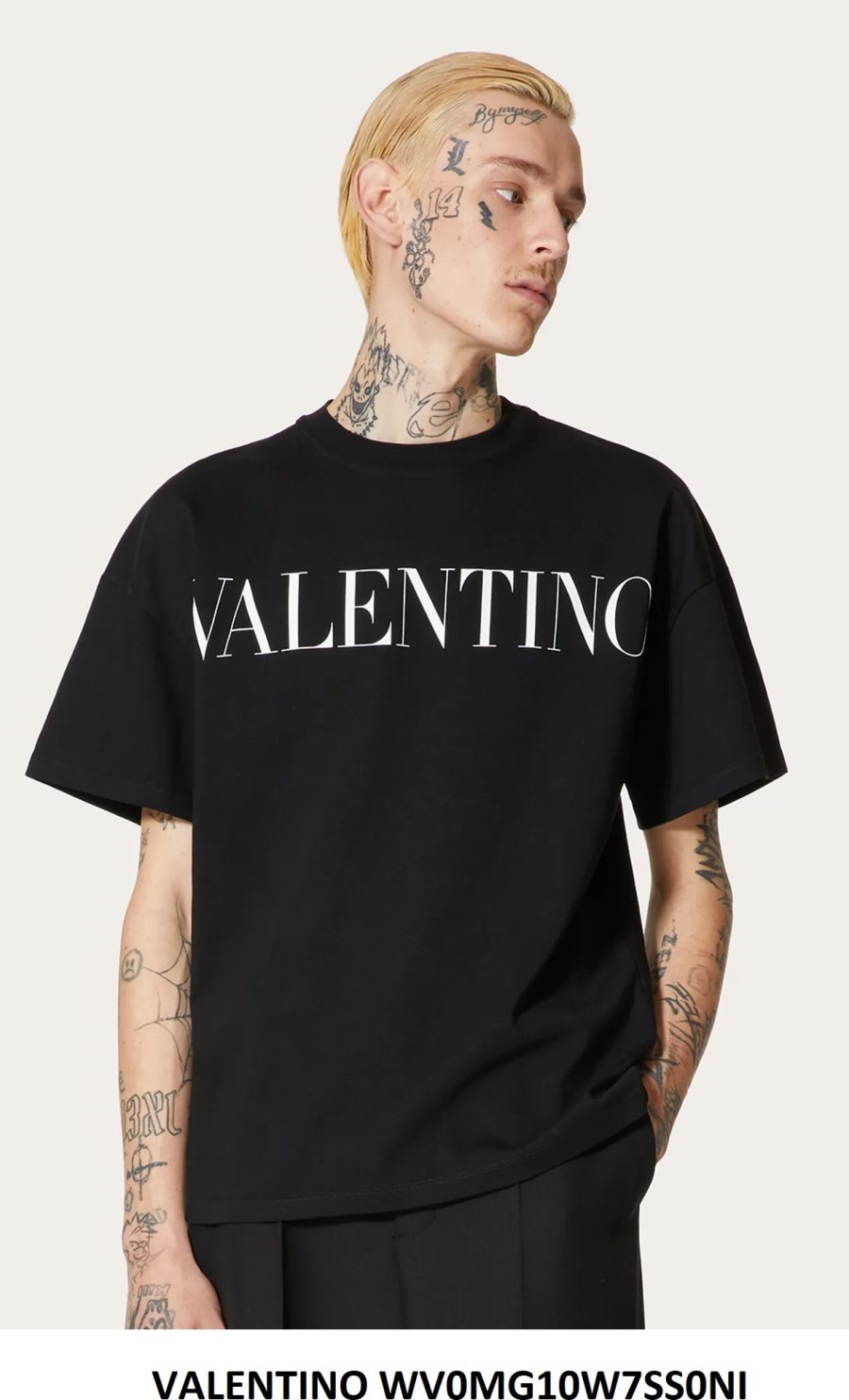 Valentino Logo T-Shirt, Black — WV0MG10W7SS0NI — 2